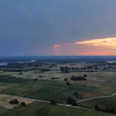 Pod Gwiazdami Farmház Piaski