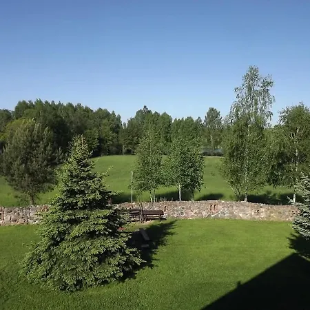 Pod Gwiazdami Farmház *